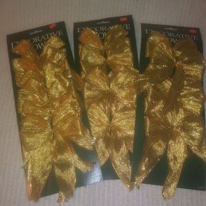 (Set Of 18) Matching Tie-On Gold Bows (NWT) 50% OFF SALE